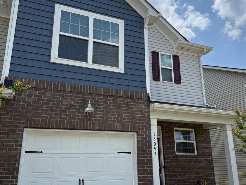 13057 Cottage Crest Lane, Charlotte, NC 28273.  MLS# CAR4374249, YatesRealty ID 17578. 
