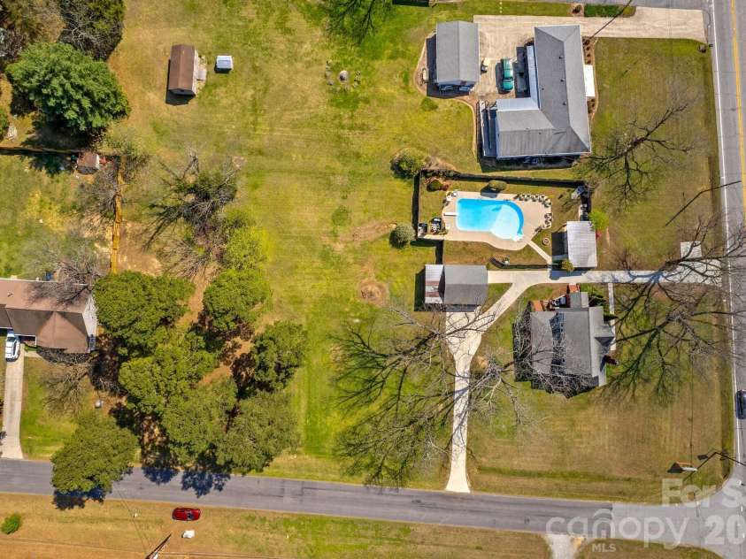 4660 US Highway 601 Highway, Salisbury, NC 28147.  MLS# CAR4363618, YatesRealty ID 17580. 