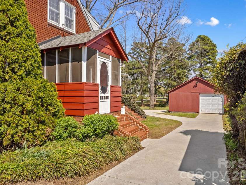 4660 US Highway 601 Highway, Salisbury, NC 28147.  MLS# CAR4363618, YatesRealty ID 17580. 