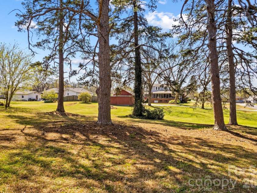 4660 US Highway 601 Highway, Salisbury, NC 28147.  MLS# CAR4363618, YatesRealty ID 17580. 