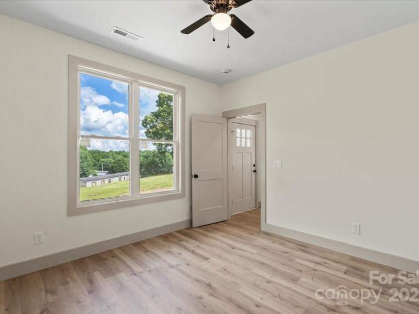 705 Sunderland Road, Concord, NC 28027.  MLS# CAR4259078, YatesRealty ID 17581. 