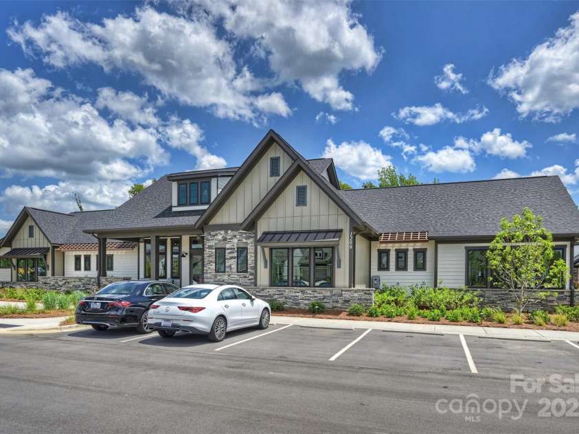 1133 Idyllic Lane, Waxhaw, NC 28173.  MLS# CAR4319986, YatesRealty ID 17583. Clubhouse