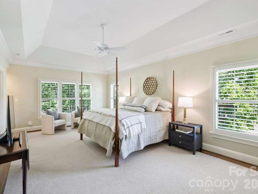 4227 Shepherdleas Lane, Charlotte, NC 28277.  MLS# CAR4358480, YatesRealty ID 17586. Primary Bedroom with Tray Ceiling