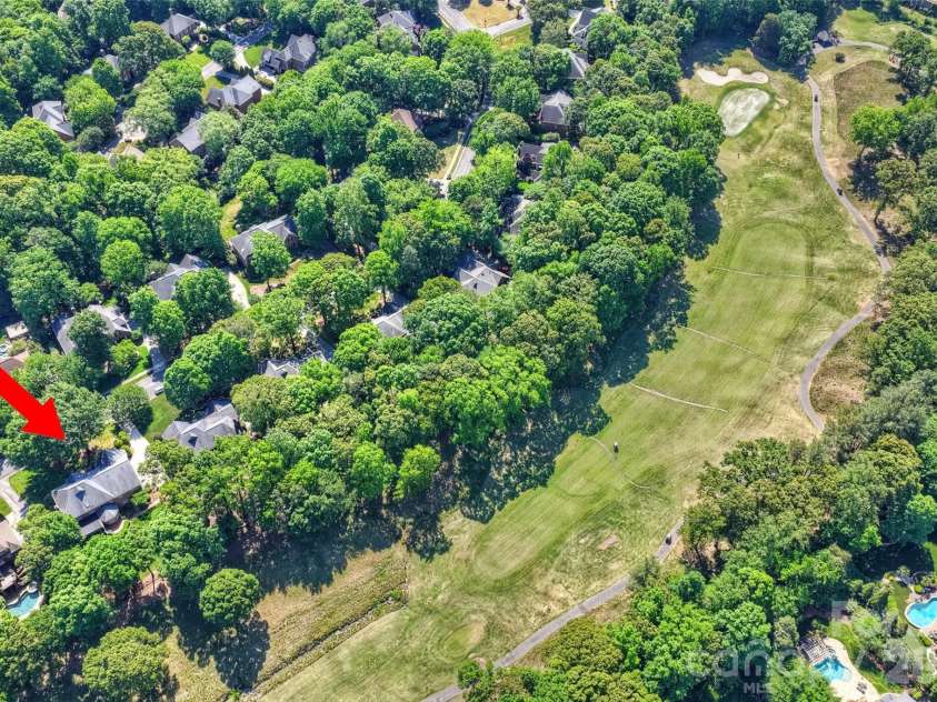 4227 Shepherdleas Lane, Charlotte, NC 28277.  MLS# CAR4358480, YatesRealty ID 17586. Right outside the property