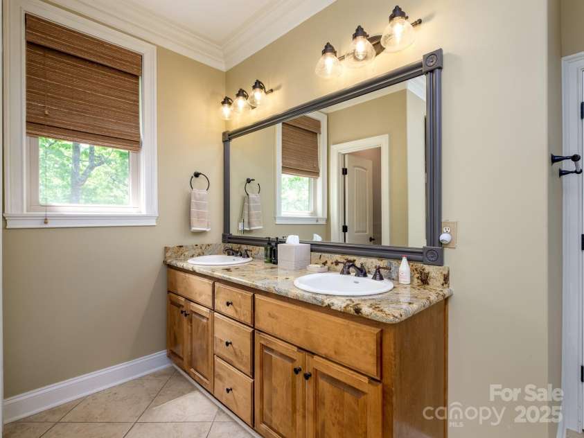 41 Annakesta Court, Brevard, NC 28712.  MLS# CAR4261233, YatesRealty ID 17587. 