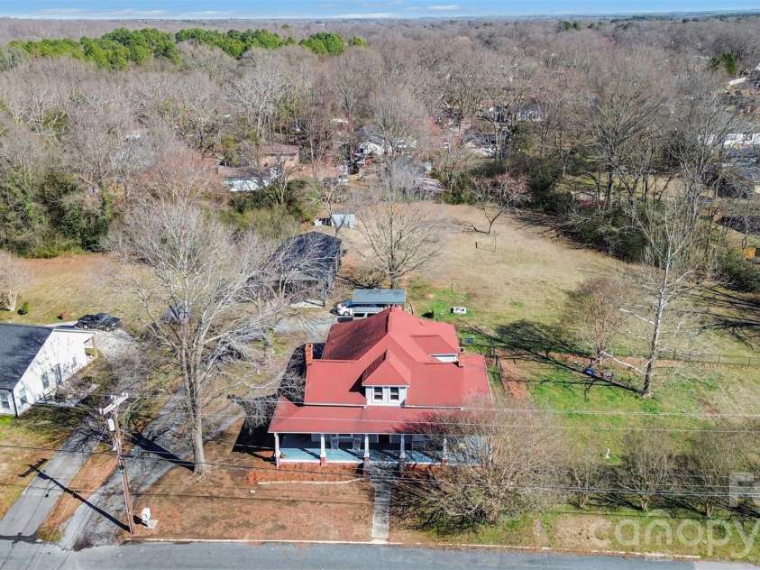 612 Ross Street, Marshville, NC 28103.  MLS# CAR4347589, YatesRealty ID 17587. 