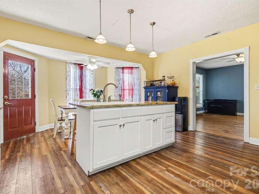 612 Ross Street, Marshville, NC 28103.  MLS# CAR4347589, YatesRealty ID 17587. 