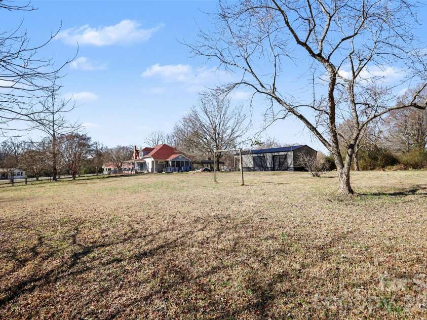 612 Ross Street, Marshville, NC 28103.  MLS# CAR4347589, YatesRealty ID 17587. 