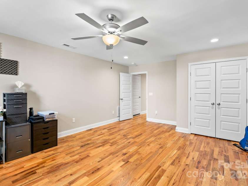 79 Greenwood Fields Drive, Asheville, NC 28804.  MLS# CAR4220069, YatesRealty ID 17589. 5th bedroom upstairs