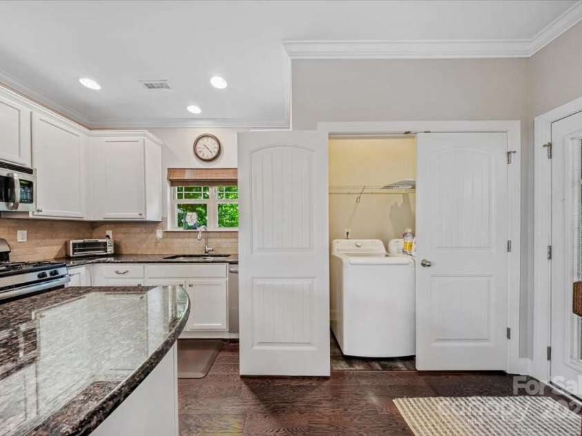 204 Aztec Circle, Mooresville, NC 28117.  MLS# CAR4256248, YatesRealty ID 17590. Laundry closet