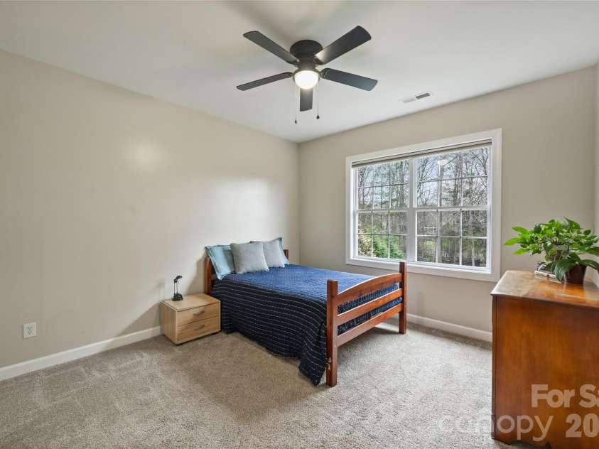 410 Deer Brush Lane, Waxhaw, NC 28173.  MLS# CAR4353567, YatesRealty ID 17592. 