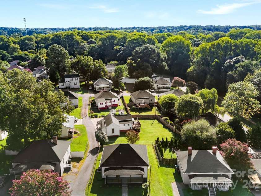 62 Fourth Street, Cramerton, NC 28032.  MLS# CAR4253199, YatesRealty ID 17592. 