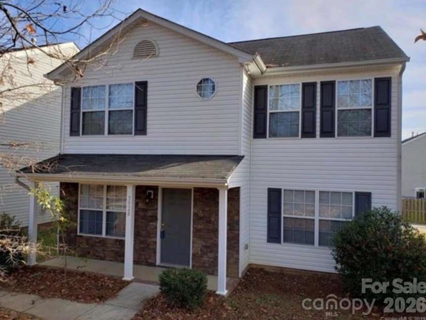 3928 Glory Street, Charlotte, NC 28206.  MLS# CAR4367360, YatesRealty ID 17593. 