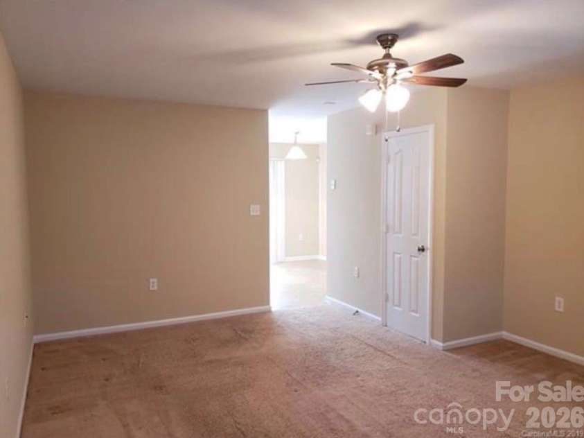 3928 Glory Street, Charlotte, NC 28206.  MLS# CAR4367360, YatesRealty ID 17593. 