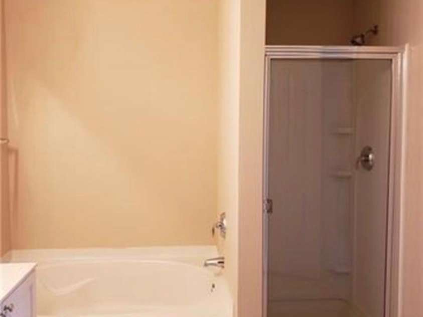 3928 Glory Street, Charlotte, NC 28206.  MLS# CAR4367360, YatesRealty ID 17593. 