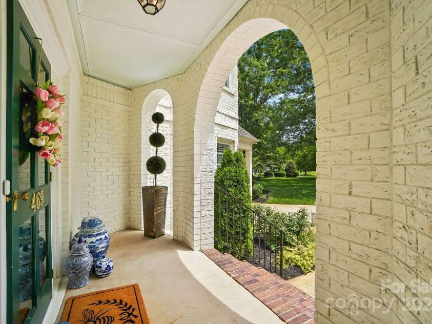 469 Valley Run Drive, Waxhaw, NC 28173.  MLS# CAR4259240, YatesRealty ID 17593. 