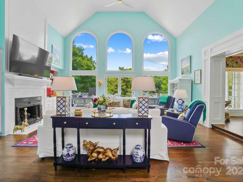 469 Valley Run Drive, Waxhaw, NC 28173.  MLS# CAR4259240, YatesRealty ID 17593. 