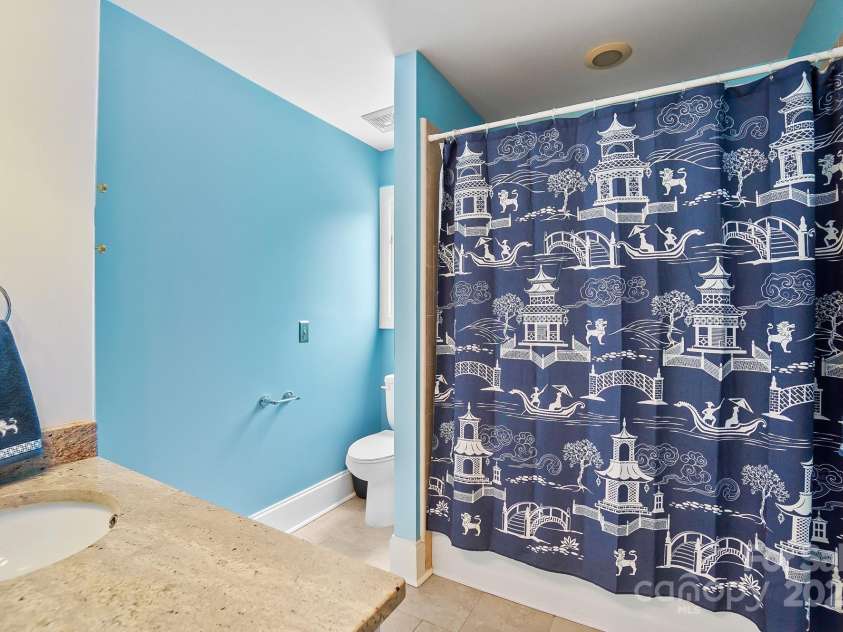 469 Valley Run Drive, Waxhaw, NC 28173.  MLS# CAR4259240, YatesRealty ID 17593. 