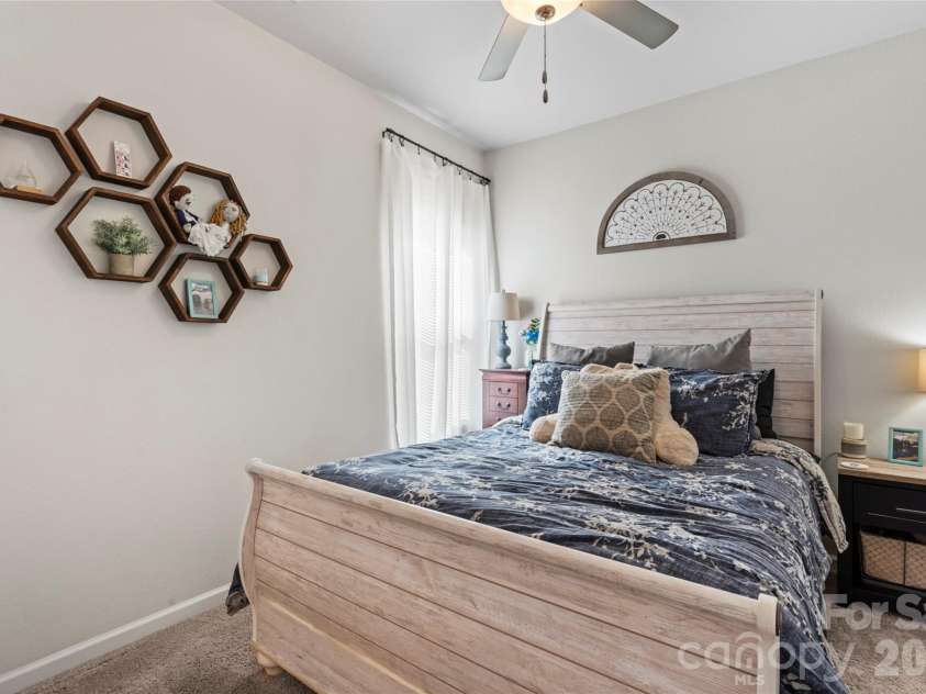 3112 Wynn Way, Charlotte, NC 28215.  MLS# CAR4296473, YatesRealty ID 17594. 