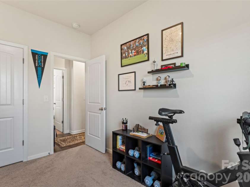 3112 Wynn Way, Charlotte, NC 28215.  MLS# CAR4296473, YatesRealty ID 17594. 