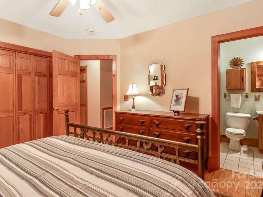 1501 Tanglewood Lane, Saluda, NC 28773.  MLS# CAR4266264, YatesRealty ID 17595. 