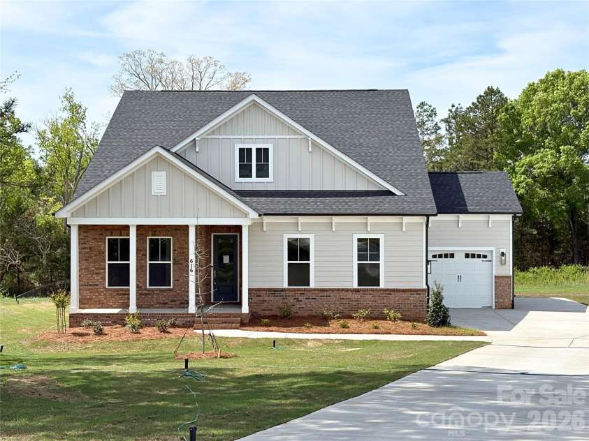 616 Plowshare Way, Clover, SC 29710.  MLS# CAR4307694, YatesRealty ID 17595. 
