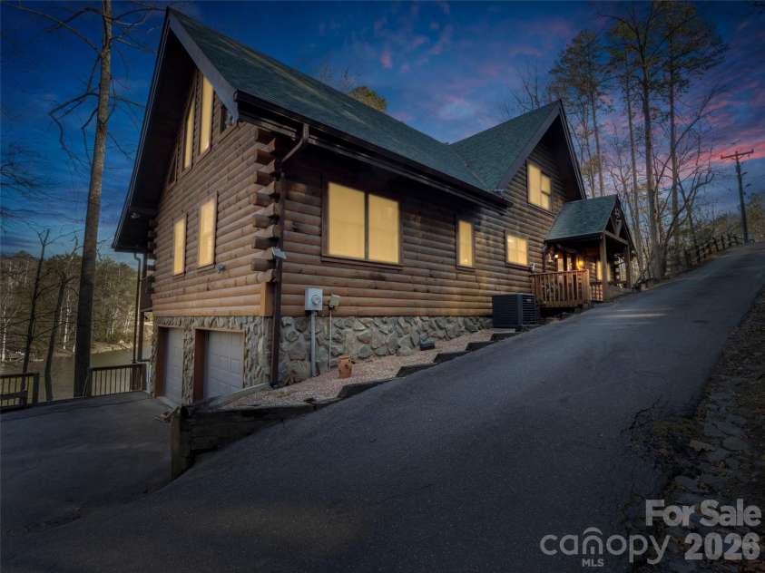 446 Rainbow Circle, Lake Lure, NC 28746.  MLS# CAR4329163, YatesRealty ID 17596. 