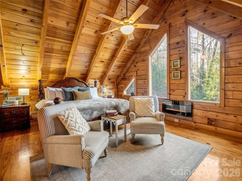 446 Rainbow Circle, Lake Lure, NC 28746.  MLS# CAR4329163, YatesRealty ID 17596. 