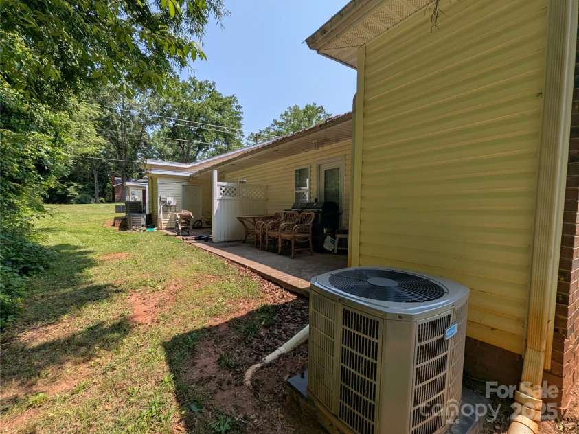 409 4th Street, Conover, NC 28613.  MLS# CAR4260129, YatesRealty ID 17599. Rear Building A