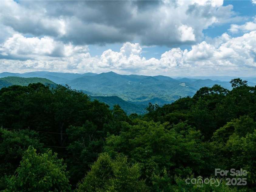 167 Bold Springs Road, Sylva, NC 28779.  MLS# CAR4226019, YatesRealty ID 176. 