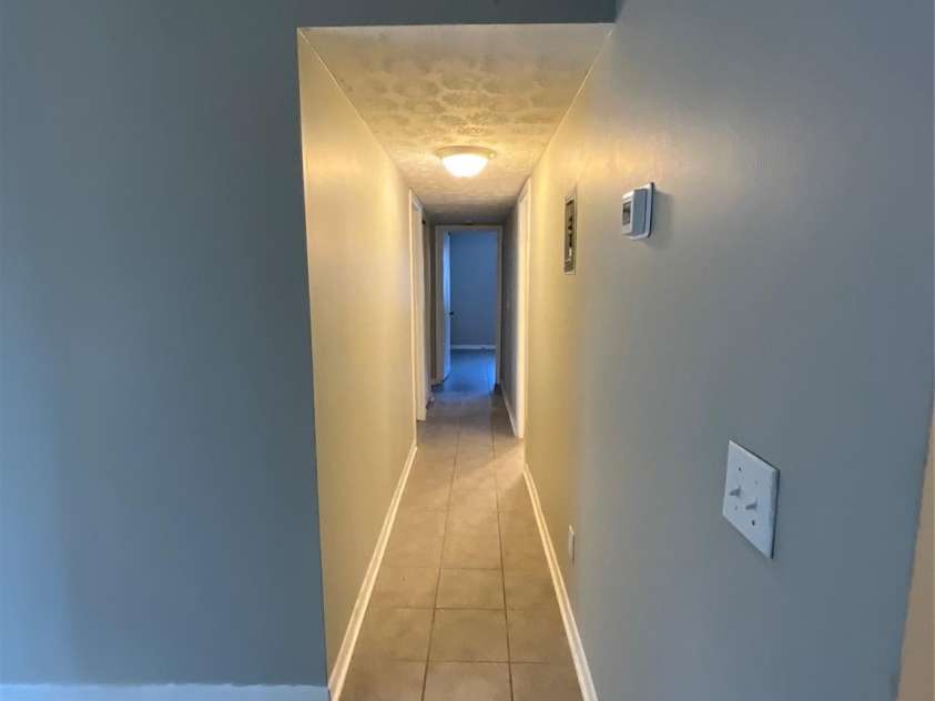 300 Orchard Trace Lane, Charlotte, NC 28213.  MLS# CAR4231871, YatesRealty ID 1760. Hallway