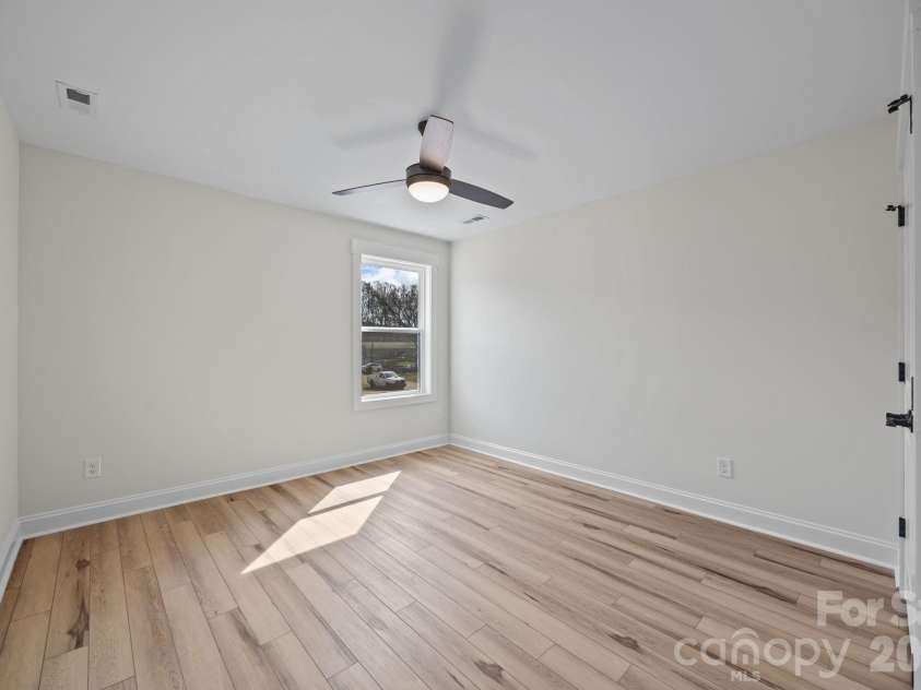 1050 Gibson Road, Salisbury, NC 28147.  MLS# CAR4354955, YatesRealty ID 17600. 