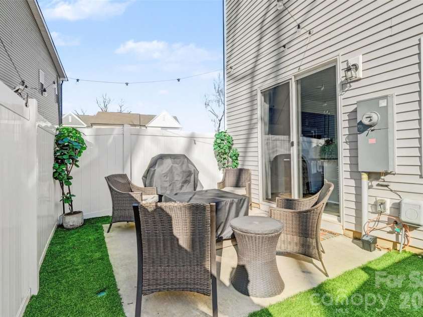 9106 Widden Way, Charlotte, NC 28269.  MLS# CAR4353972, YatesRealty ID 17601. Back Patio