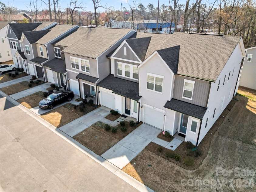 9106 Widden Way, Charlotte, NC 28269.  MLS# CAR4353972, YatesRealty ID 17601. Front Exterior