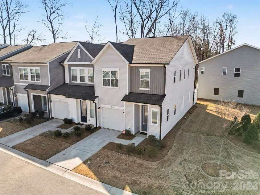 9106 Widden Way, Charlotte, NC 28269.  MLS# CAR4353972, YatesRealty ID 17601. Front Exterior