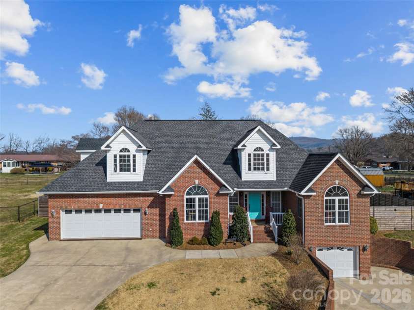 719 Neely Road, Brevard, NC 28712.  MLS# CAR4356372, YatesRealty ID 17602. 