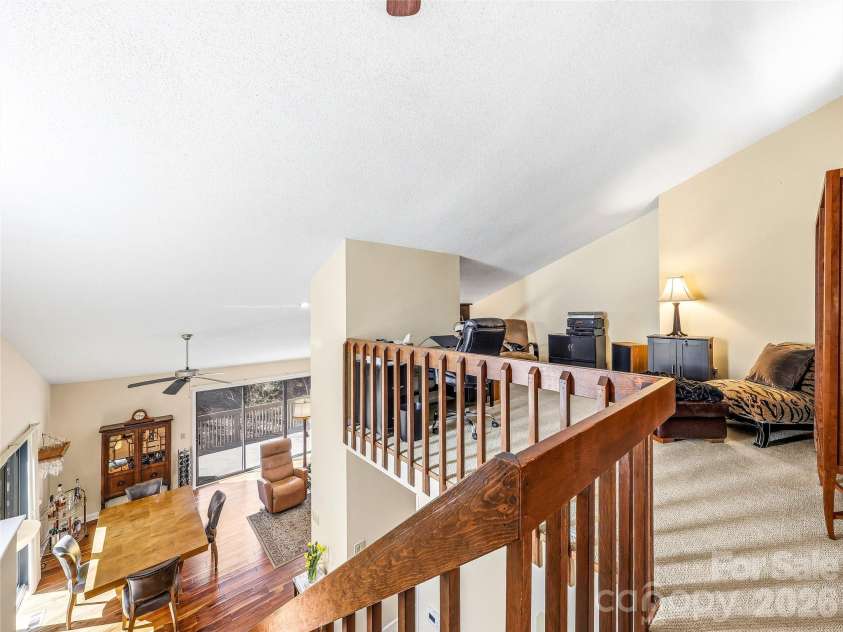 14 Cedarwood Drive, Asheville, NC 28803.  MLS# CAR4357475, YatesRealty ID 17604. 