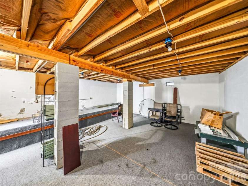 14 Cedarwood Drive, Asheville, NC 28803.  MLS# CAR4357475, YatesRealty ID 17604. Basement below garage