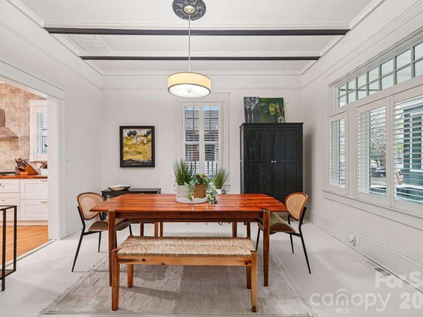 226 Park Avenue, Charlotte, NC 28203.  MLS# CAR4349193, YatesRealty ID 17605. Dining Area