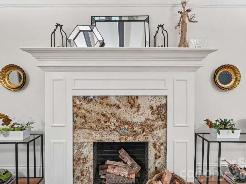 226 Park Avenue, Charlotte, NC 28203.  MLS# CAR4349193, YatesRealty ID 17605. Fireplace