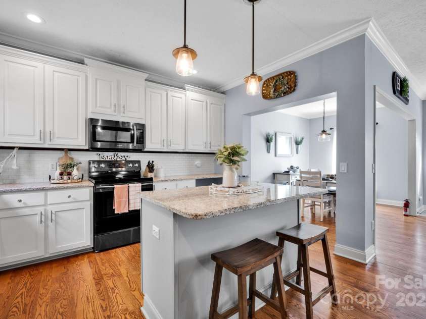 2895 Sweeping Pine Lane, Denver, NC 28037.  MLS# CAR4244046, YatesRealty ID 17605. 