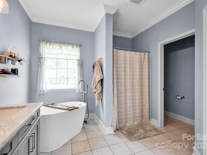 2895 Sweeping Pine Lane, Denver, NC 28037.  MLS# CAR4244046, YatesRealty ID 17605. 