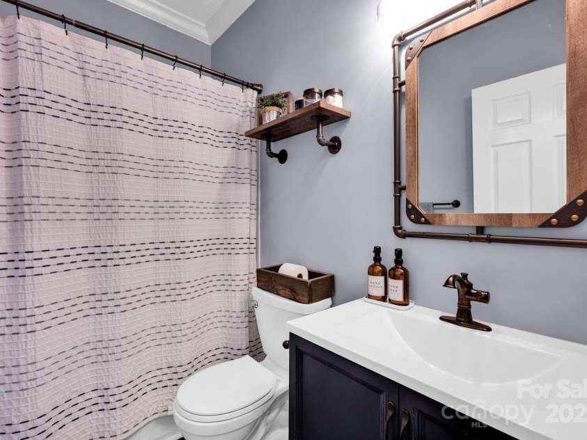 2895 Sweeping Pine Lane, Denver, NC 28037.  MLS# CAR4244046, YatesRealty ID 17605. 