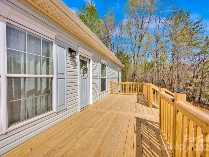 2895 Sweeping Pine Lane, Denver, NC 28037.  MLS# CAR4244046, YatesRealty ID 17605. 