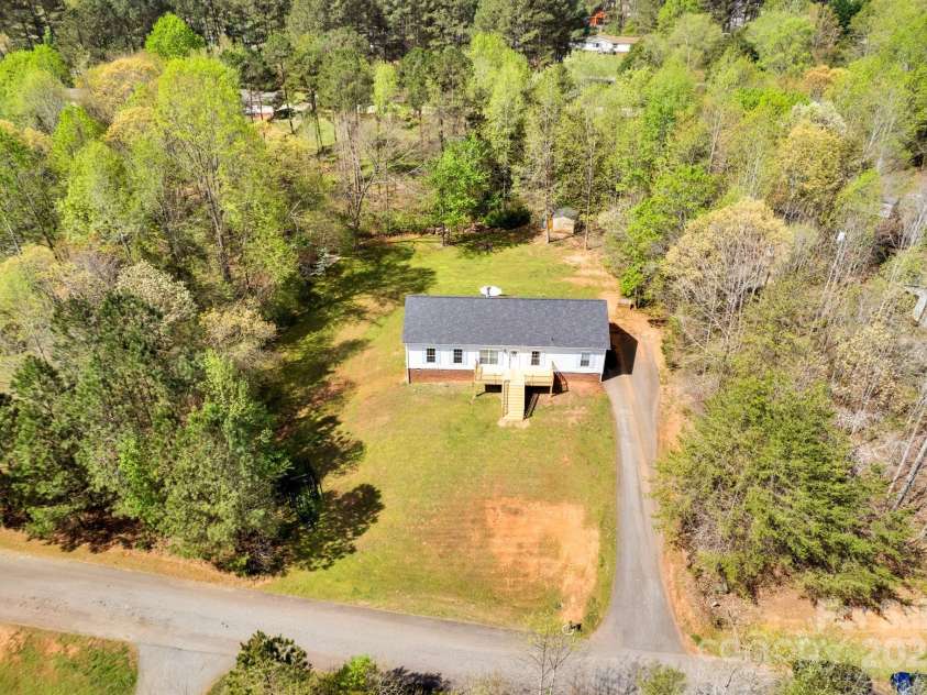 2895 Sweeping Pine Lane, Denver, NC 28037.  MLS# CAR4244046, YatesRealty ID 17605. 