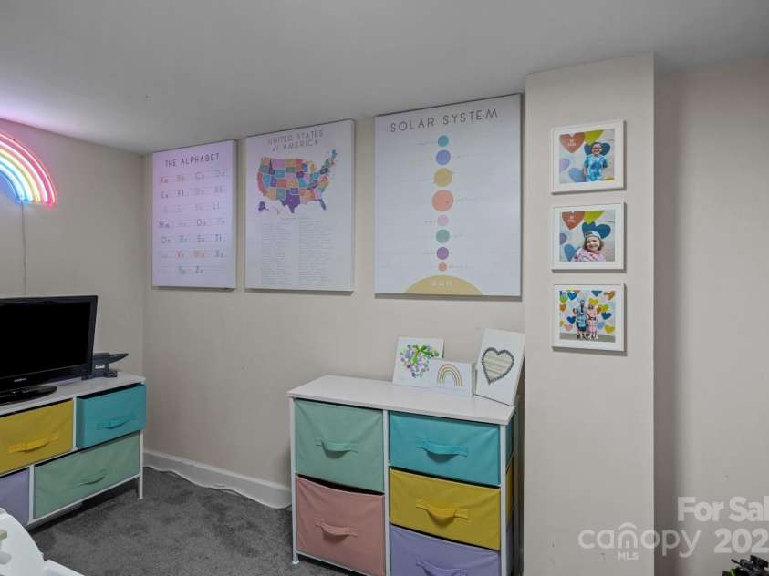 312 Walton Drive, Statesville, NC 28625.  MLS# CAR4261581, YatesRealty ID 17606. 