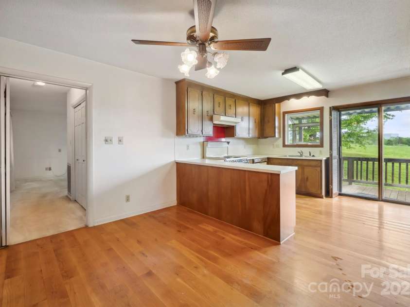 1205 Southwood Drive, Newton, NC 28658.  MLS# CAR4252011, YatesRealty ID 17607. 