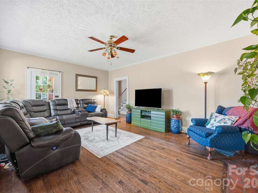 205 Thompson Street, Shelby, NC 28150.  MLS# CAR4362841, YatesRealty ID 17607. 