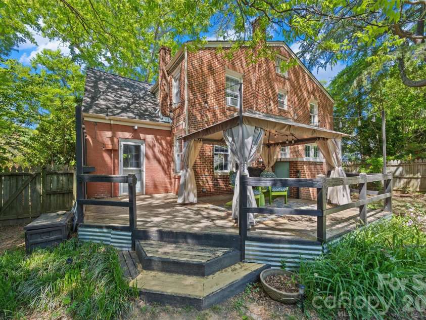 205 Thompson Street, Shelby, NC 28150.  MLS# CAR4362841, YatesRealty ID 17607. 