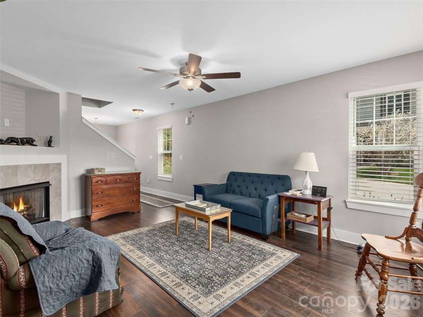 201 Stoney Point Way, Candler, NC 28715.  MLS# CAR4366292, YatesRealty ID 17608. 
